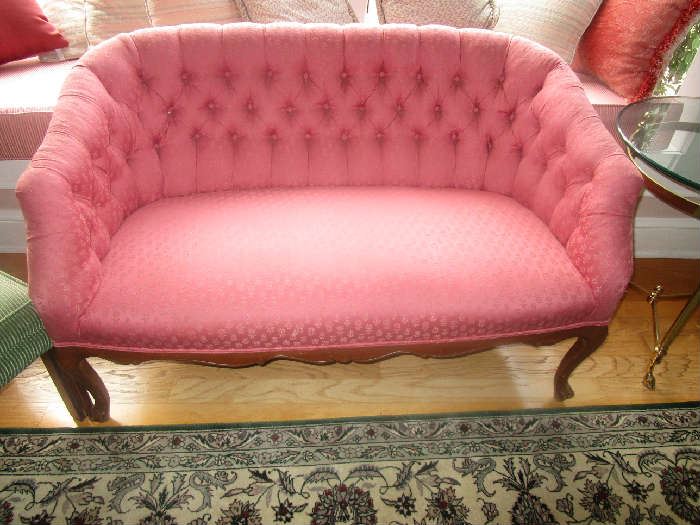 Tufted love seat