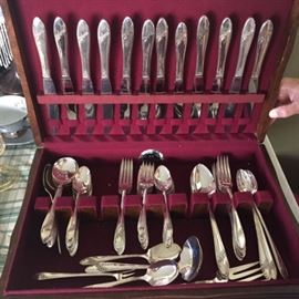 Oneida Community Silver Plated 64 pc