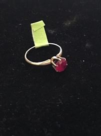 gold ruby ring