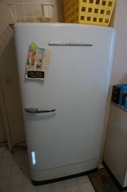 Antique GE refrigerator with original book