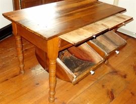 VINTAGE OAK POSSUM BELLY BAKER'S TABLE