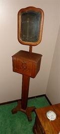 OLD QUARTERSAWN OAK SHAVING STAND WITH MIRROR 