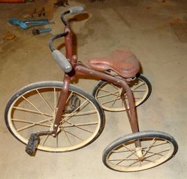 EARLY CHILD'S HIGH WHEEL TRICYCLE