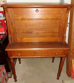GORGEOUS HONEY OAK DROP FRONT SECRETARY