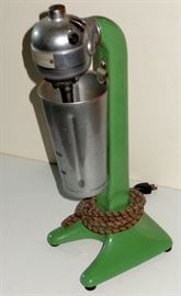 VINTAGE JADEITE HAMILTON BEACH MALT MIXER