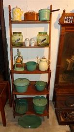 ANTIQUE KITCHEN COLLECTIBLES YELLOW SWIRL ENAMEL GRANITEWARE COFFEE POT, VINTAGE RIBBED HOOSIER SUGAR & CEREAL JARS, MILK GLASS S&P SHAKERS, RARE AMBER TORTOISE SHELL ENAMEL GRANITEWARE LUNCH PAIL, GREEN ENAMEL GRANITEWARE POTS PANS, ETC.