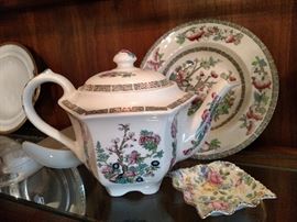 Johnson Bros. teapot and bowl with "Rosalyne" dish