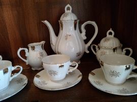 Child's tea service