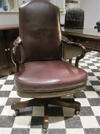 Hekman office/desk chair.