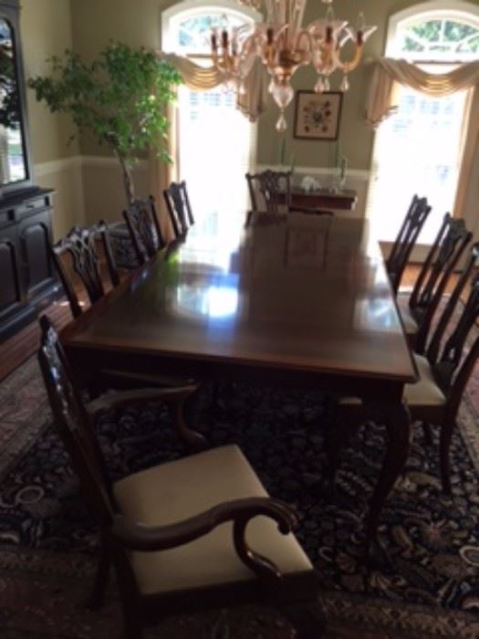 Wonderful Estate Sale in Rockville, MD starts on 9/30/2016