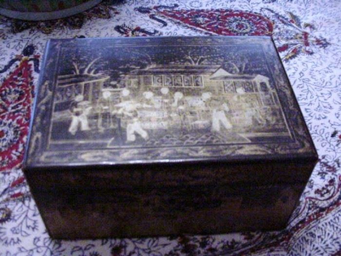 Early Chinese tea caddy with original pewter lining, lacquered outer box with hand-painted figures