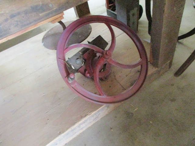 Great Hand Crank Cast Iron Wheel