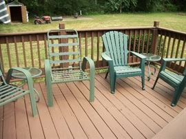 lawn/deck furniture