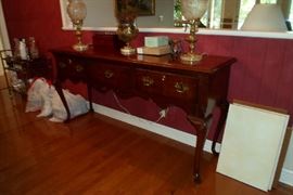 foyer table/buffet/whatever