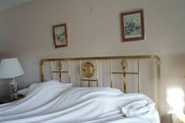 brass king bed
