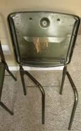 folding chair w/ adjustable legs