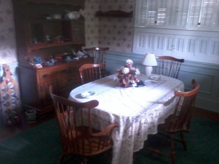 DINNING TABLE AND CHINA CABINET SET