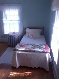 TWIN BED SET