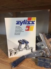 Zyliss Clamp