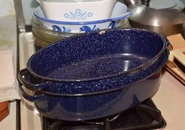 Graniteware Roasting Pan