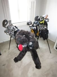 SIX set of Golf Clubs, but only one giant Puppy-Bag!
