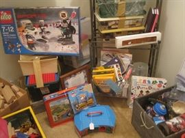 LEGOS, THOMAS THE TRAIN