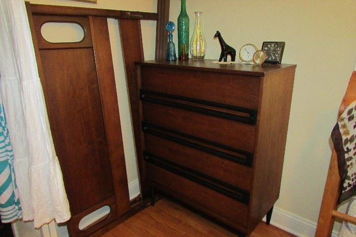 Bassett MCM Chest and Full size headboard and footboard 1964 