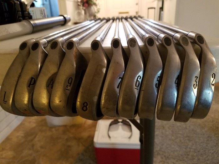 2nd picture of the Calloway Big Bertha irons 
