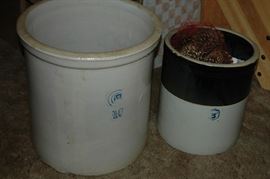 #10 Indian Head Crock, #5crock