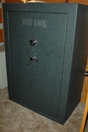 FT Knox Safe
60.5x41x27
36 cu. ft volume 
953 lbs
1450 Fahrenheit fire rating
If you are interested in purchasing please arrange for a moving crew. 