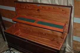Lane Cedar Chest