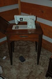 Singer Sewing Machine