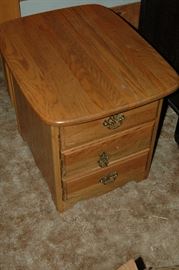 Oak end table