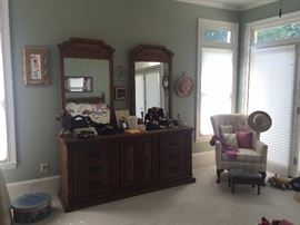 Large chest with matching mirrors, would be great painted too!