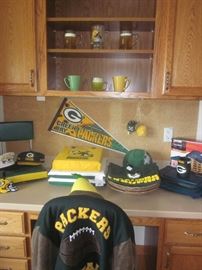 Packer game day gear