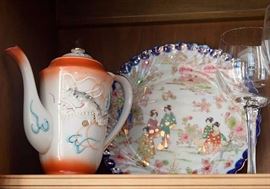 Chinese Porcelain Pieces