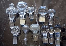 Dozens of Vintage Glass / Crystal Decanter Stoppers  
