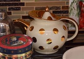 Hall Teapot 