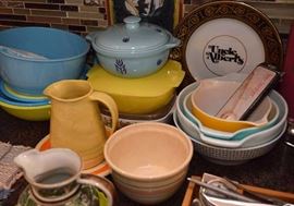 Pyrex Bowls / Baking Dishes