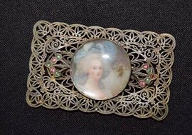 Stunning Victorian Brooch / Pin