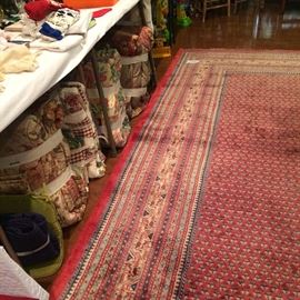 Very large antique Persian rug - 9 feet five inches x 12 feet 7 inches