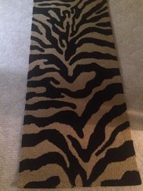 Zebra style runner in tan and black