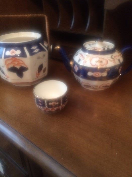More antique Guady Welsh dishes