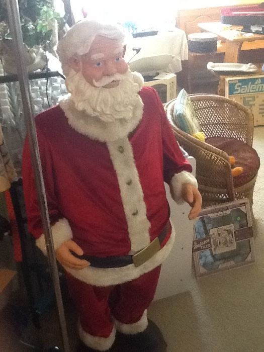 DNcing and singing Santa  located at my overflow shop 1400 Cypress Ave , Melbourne $45.00 he's over 4 ft tall