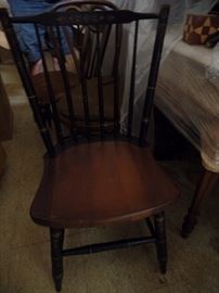 Set of 4 Hitchcock chairs