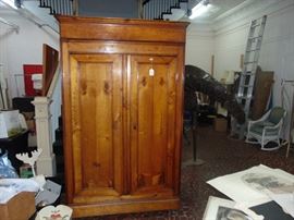 Armoire