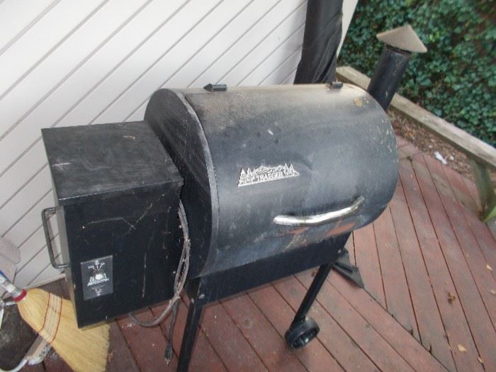 Pellet Electric Treager Grill 