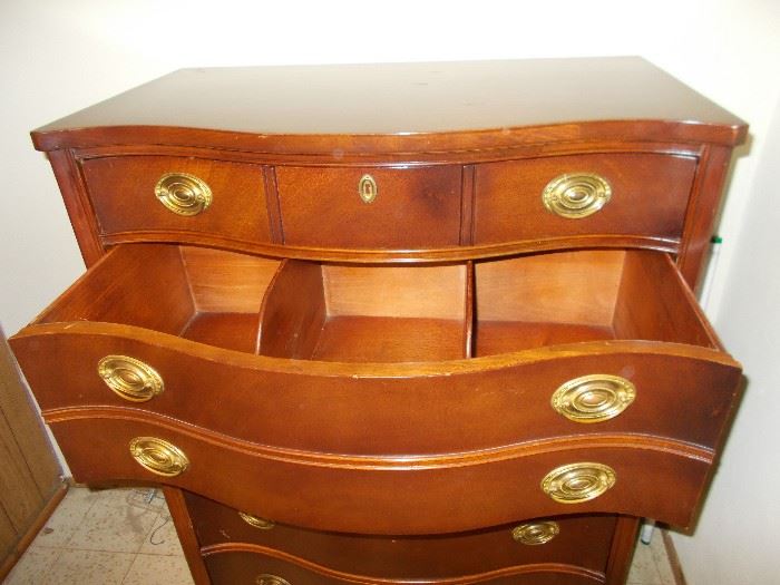 large hi boy dresser with deep drawers some of the drawers have dividers 