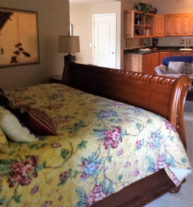 King size sleigh bed footboard and side view