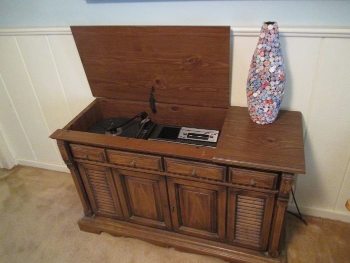 vintage Magnavox console stereo